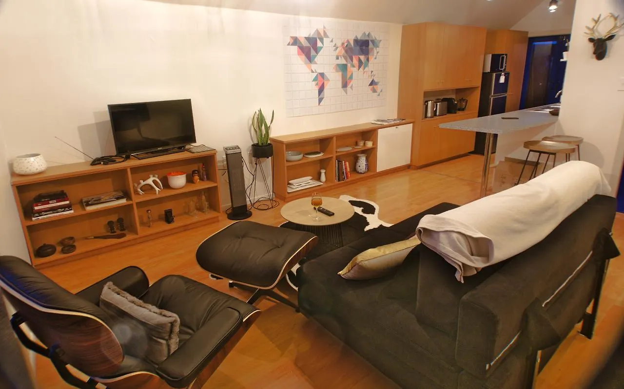 City Edge Nest Wellington Apartment
